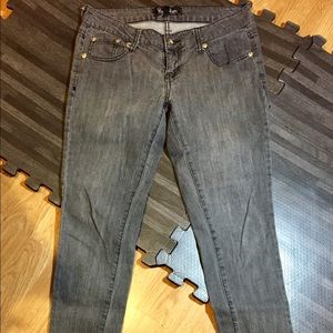 ❤️🛍🛍Skinny jeans size 3 or 26 🌺🌺